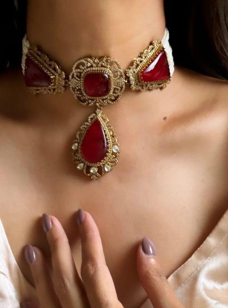 Red Victorian Gold Sabyasachi inspired uncut polki Kundan choker Necklace,Indian Bridal Jewelry,Bollywood Sabyasachi Necklace