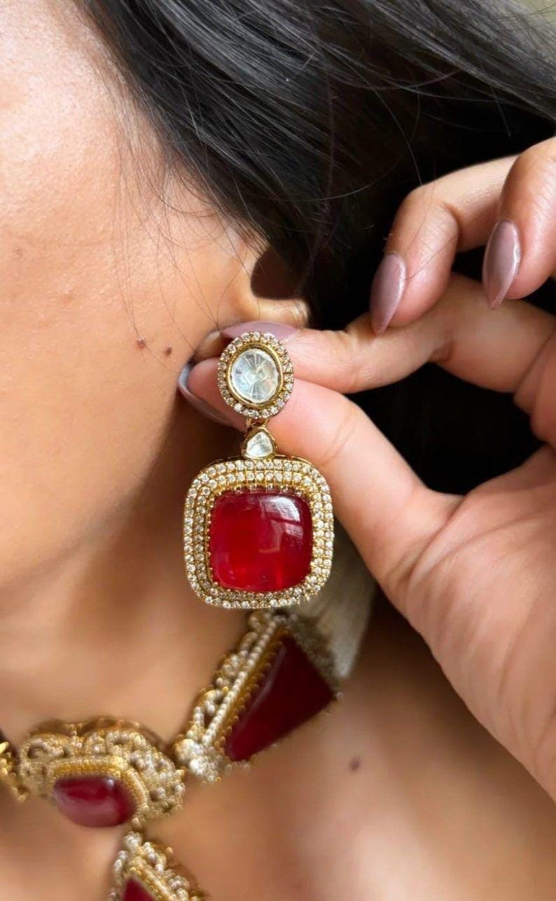 Red Victorian Gold Sabyasachi inspired uncut polki Kundan choker Necklace,Indian Bridal Jewelry,Bollywood Sabyasachi Necklace