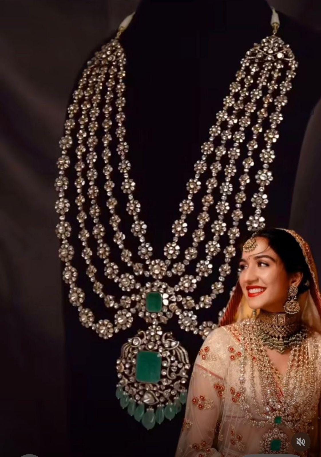 Radhika Merchant inspired multi layered Uncut Faux Kundan Emerald Green Long Necklace with Earrings,Sabyasachi Inspired/Statement necklace