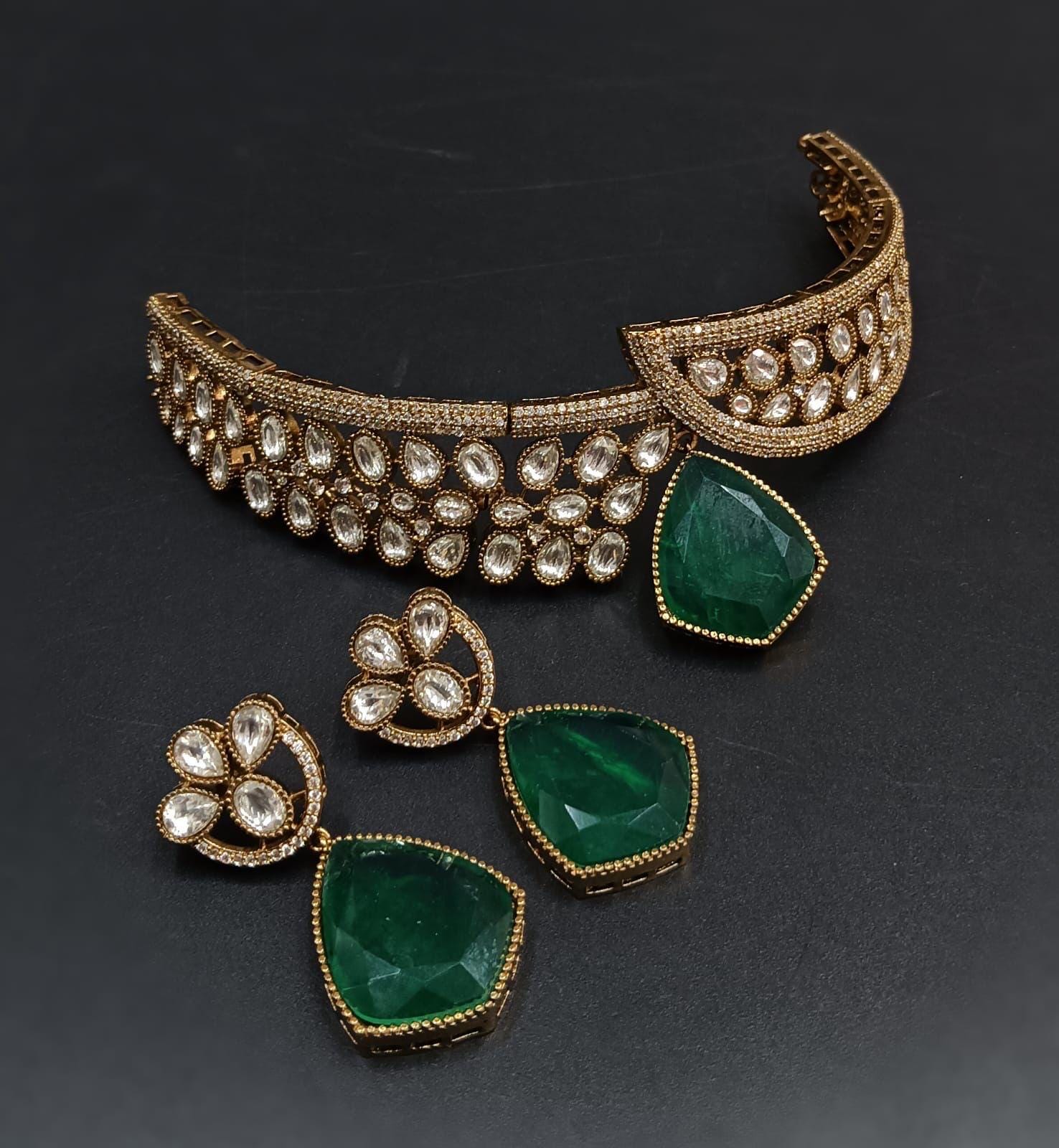 Polki choker Necklace Green Kundan Set Sabyasachi Jewelry Victorian Polki Diamond Necklace Jadau Jewelry Emerald Doublet Moissanite Jewelry