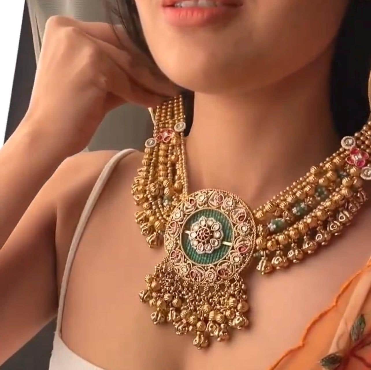Indian Necklace Set/ Indian Choker Necklace/ Pearl Necklace /Guttapusalu necklace /statment jewellery South Indian jewelry