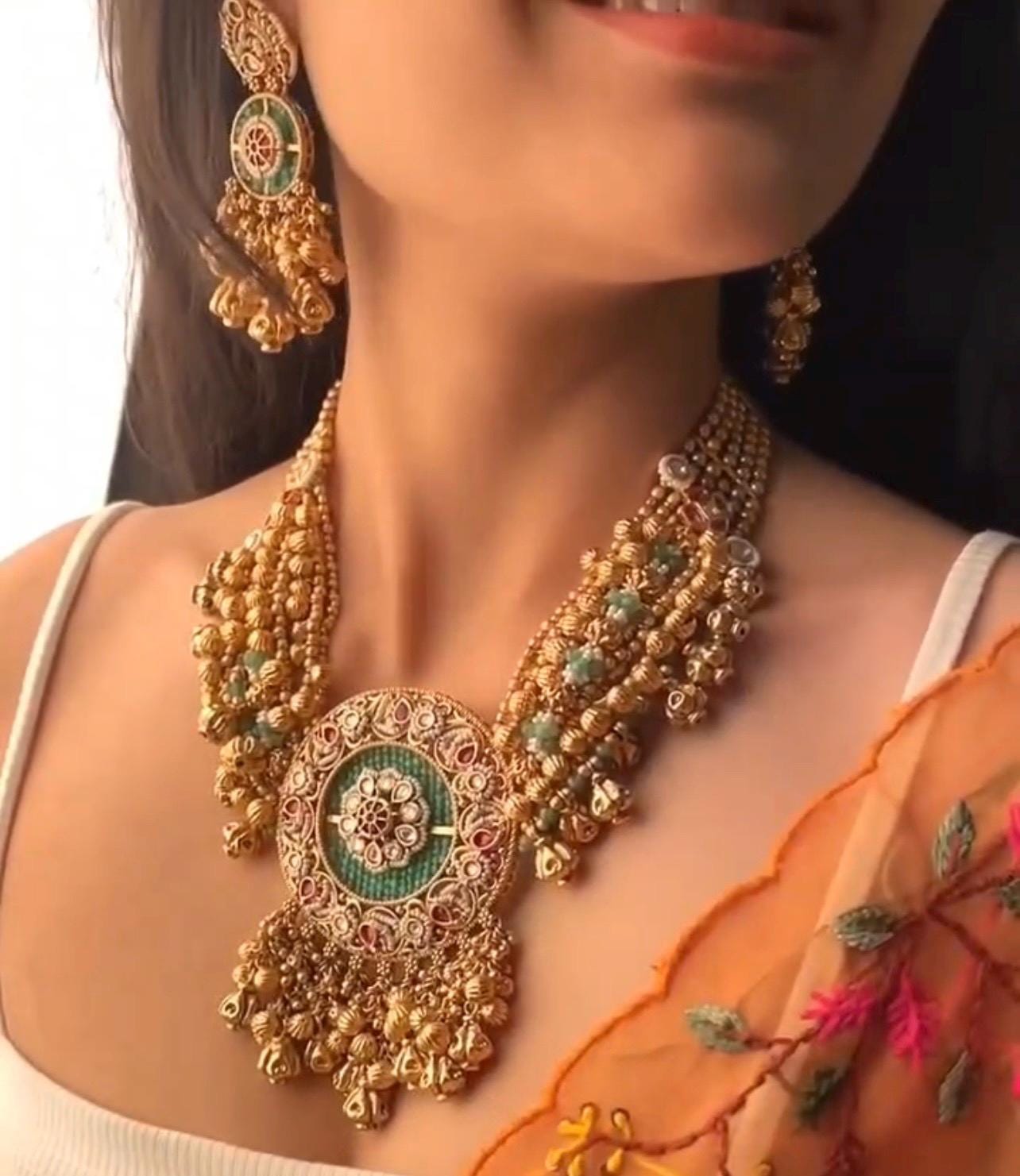 Indian Necklace Set/ Indian Choker Necklace/ Pearl Necklace /Guttapusalu necklace /statment jewellery South Indian jewelry