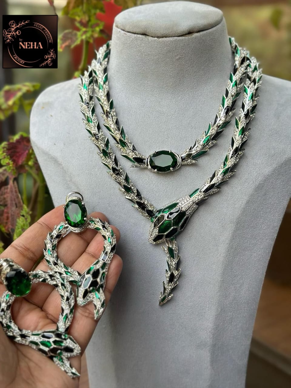 American diamond snake 2 layer necklace in emarald green