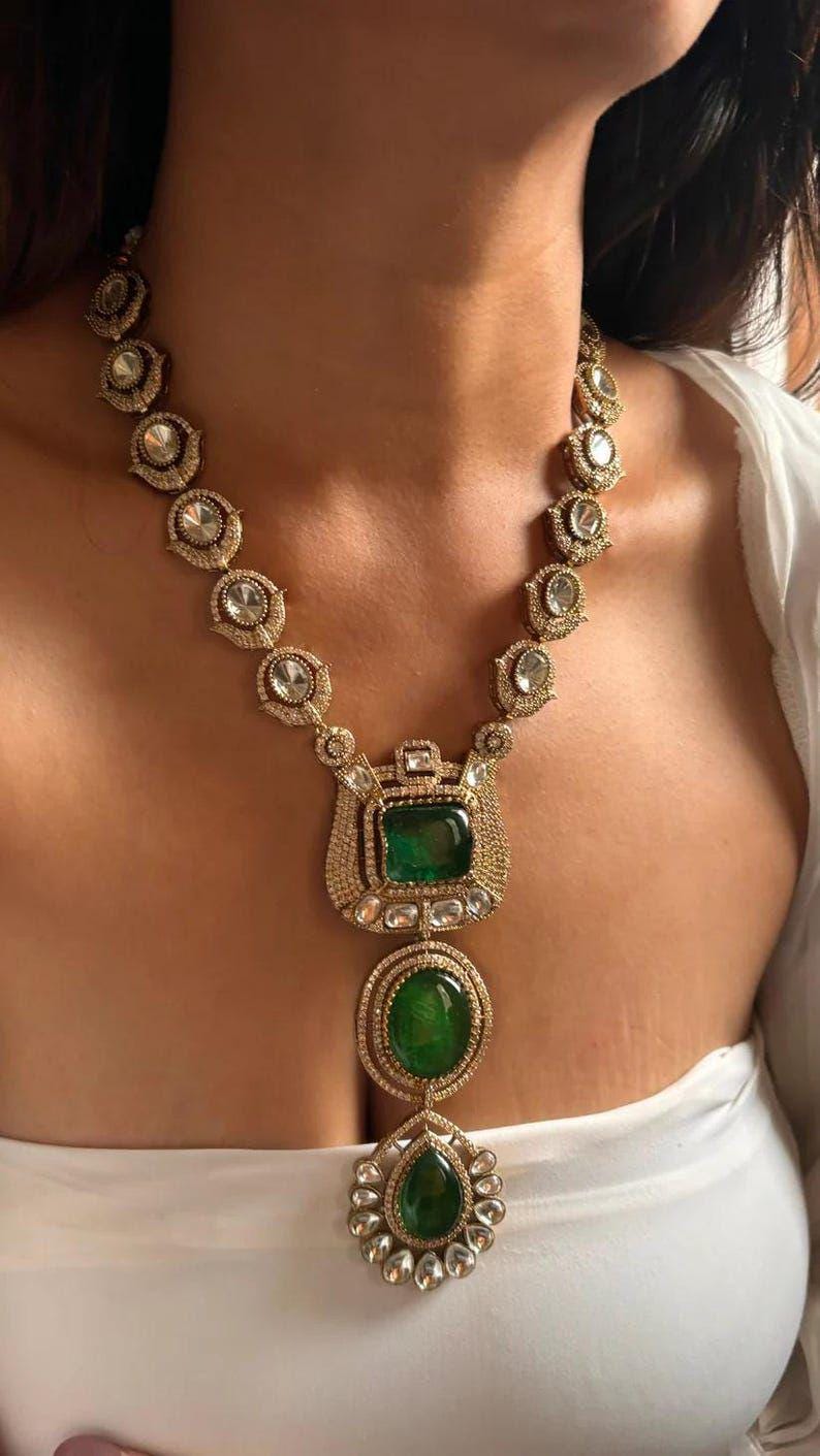 Emerald Queen Ambani Green Uncut Diamond Kundan Necklace Set/Sabyasachi Inspired Jewelry/Bollywood Jewelry/Statement necklace