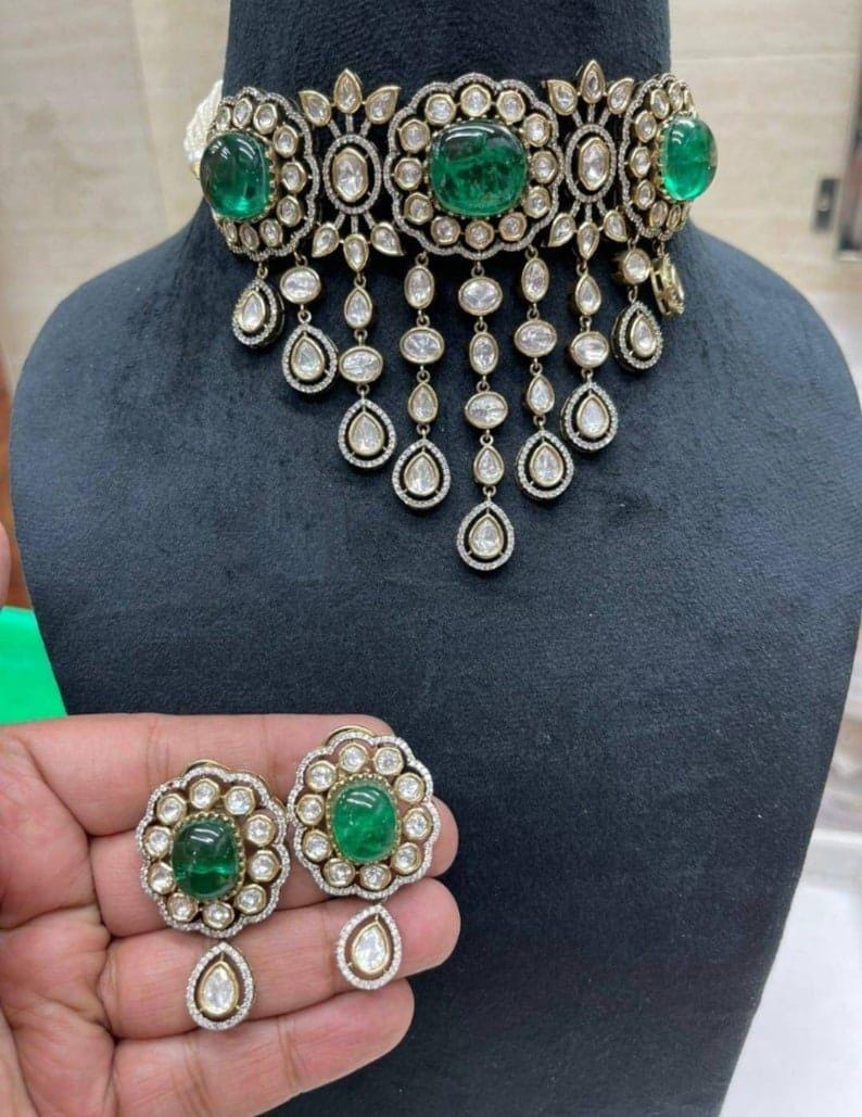 Fine Emerald Green Victorian Kundan Polki Choker jewelry set/ polki necklace set/ uncut kundan necklace