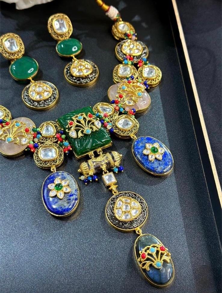 Royal Sabyasachi Inspired Premium Fusion Uncut Polki Kundan Jewelry/Bollywood Inspired Jewelry/Bridal Indian Pakistani jewelry with Earrings