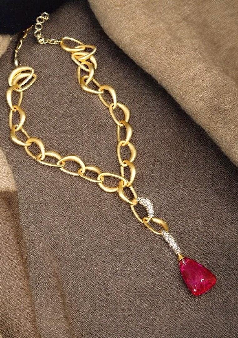 Gold Link and Doublet necklace/Bollywood jewelry/International jewelry/Fusion jewelry/Statement necklace/Partywear necklace/Pendant necklace