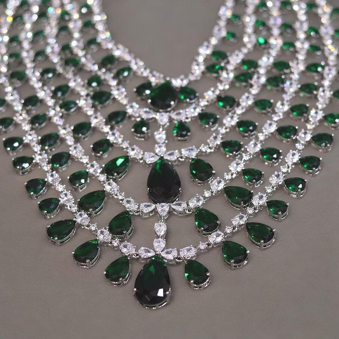 Multilayer Emerald green necklace earrings,Bollywood jewelry,Statement necklace,Indian Jewelry,Pakistani Wedding jewellery,CZ necklace