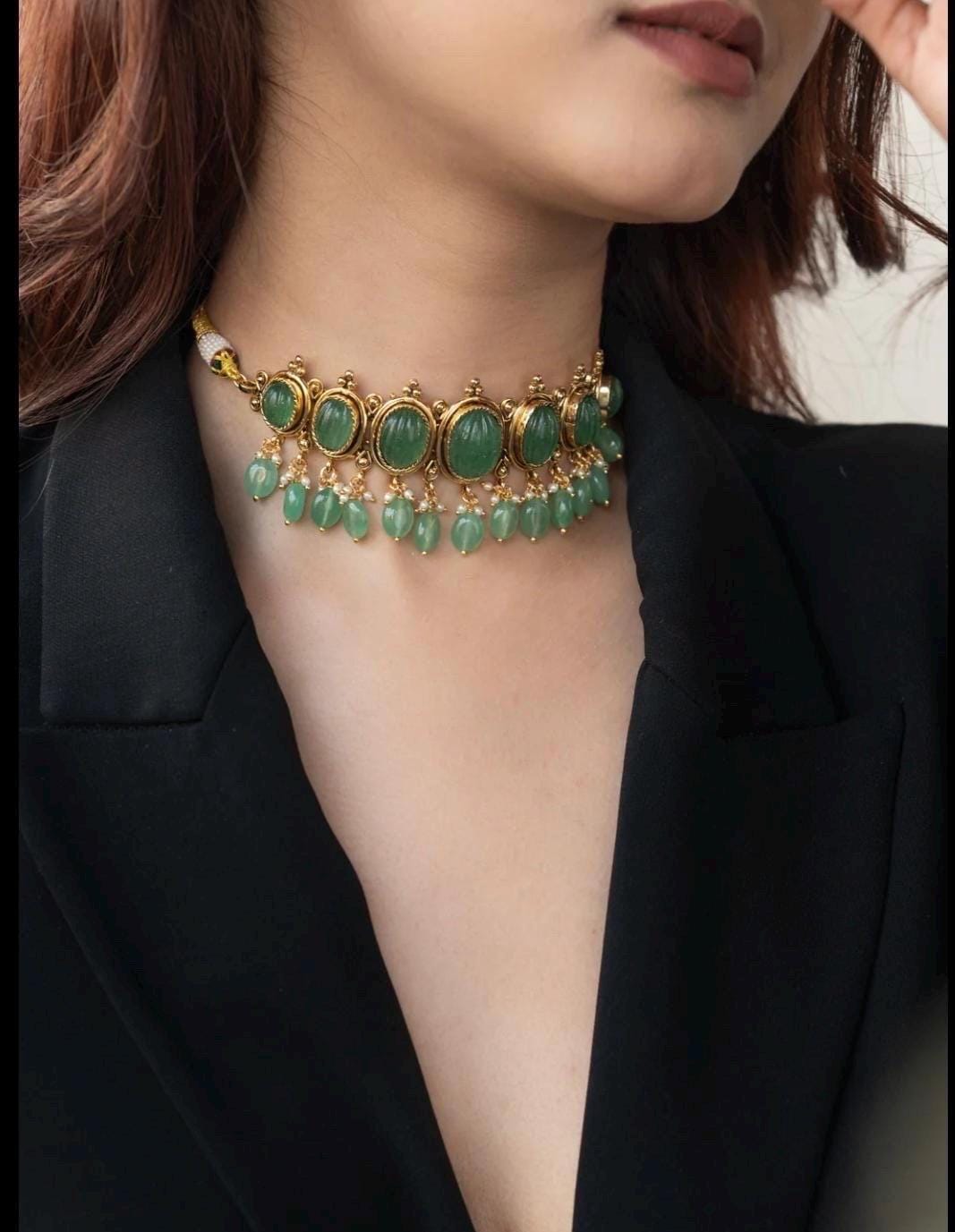 Sabyasachi inspired green Choker set with earrings/Indian Pakistani Necklace Set/Bridal jewelry/Statement necklace/Bollywood