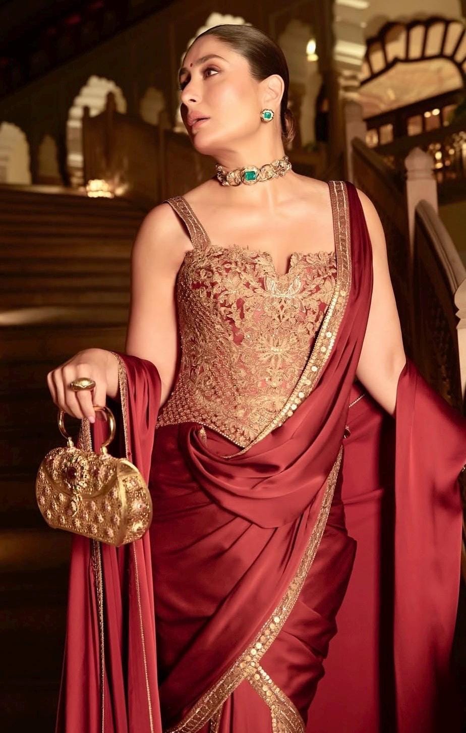 Kareena Kapoor inspired uncut kundan doublet choker gold finish set with stud earrings/Festive Wedding Bridal Indian Pakistani statement set
