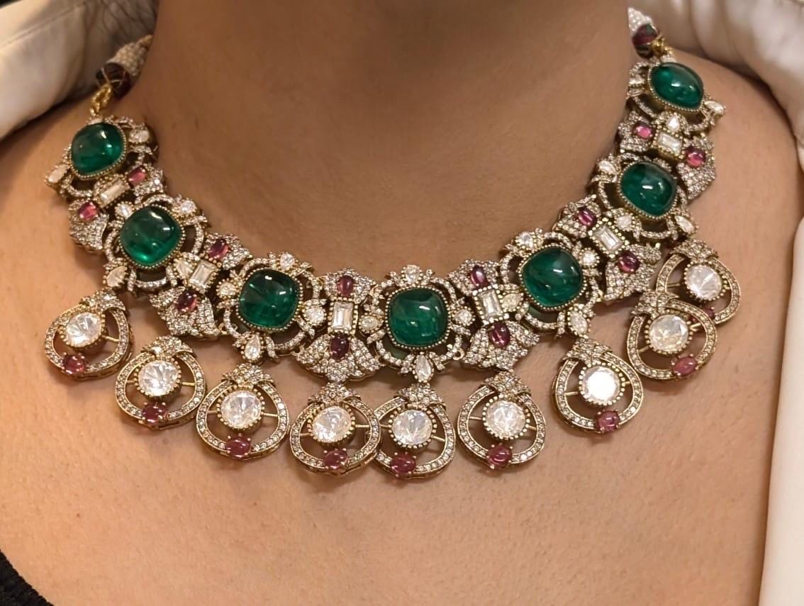 Fine Gold Finish Emerald Mint Green Uncut Moissanite Polki Kundan Wedding Jewelry Necklace Set with Earrings/ Sabyasachi Statement Jewelry
