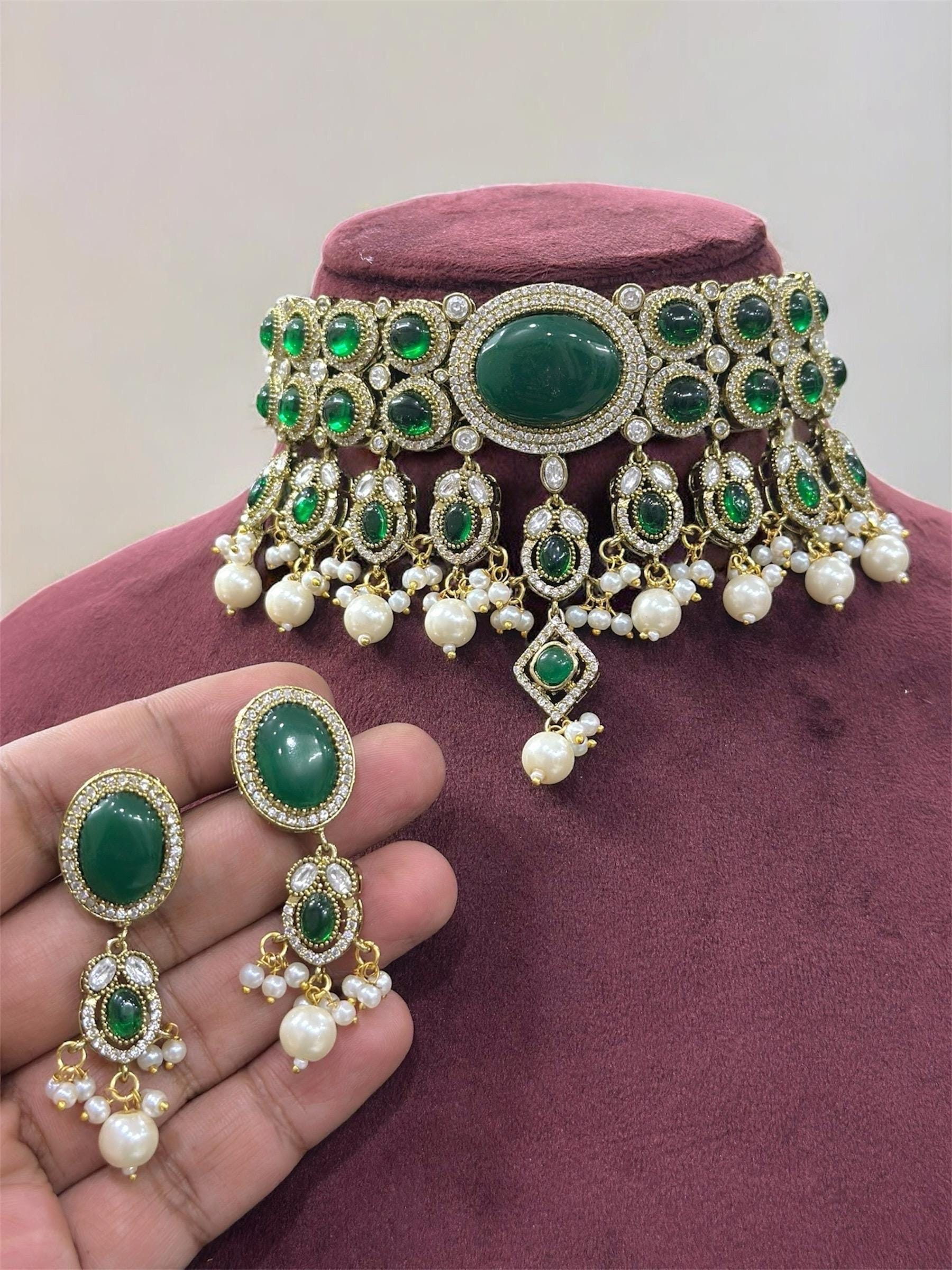 Bollywood inspired Sabyasachi design uncut kundan Polki choker bridal wedding fusion Indian Pakistani Statement necklace set with earrings