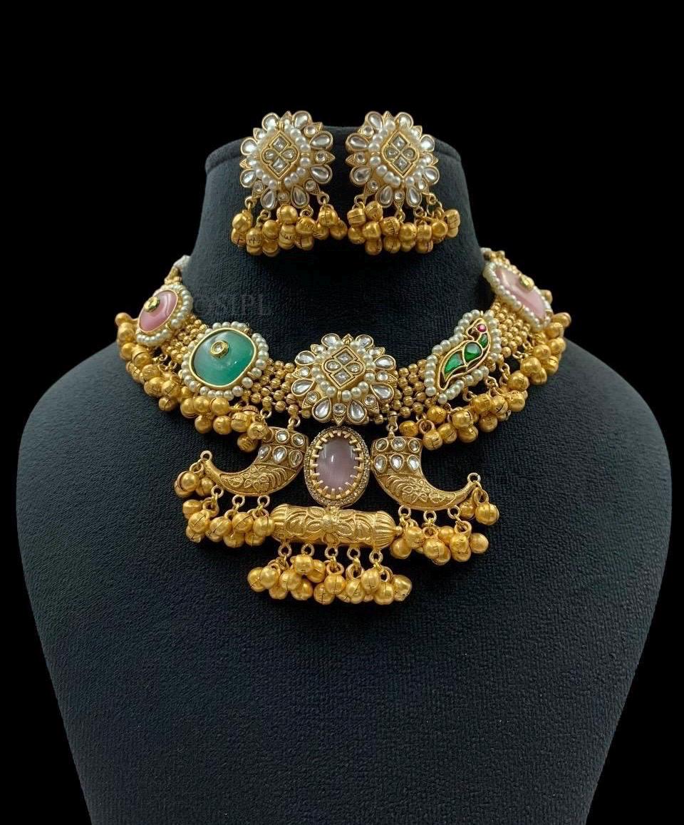 Indian Necklace Set/ Indian Choker Necklace/Ghungroo and stone necklace /statment bridal wedding fusion Indian Pakistani gold necklace set