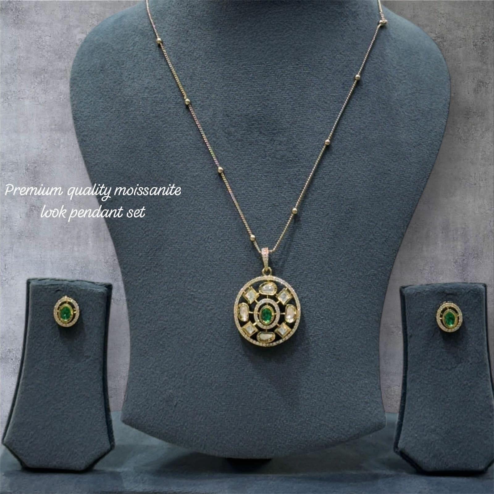 Elegant Gold Finish Chain Round Pendant Necklace With Earrings Sabysachi Indian Pakistani Punjabi Bridal Wedding Bridesmaid Statement Set