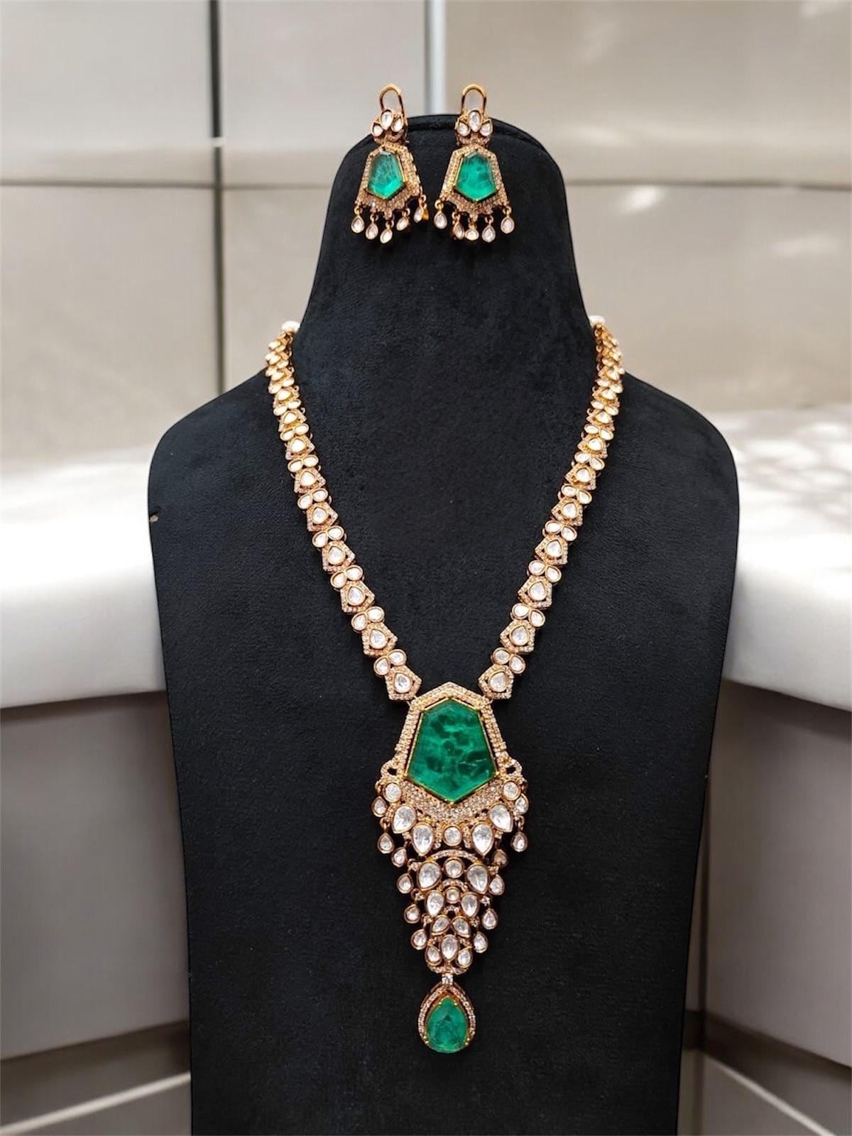 Emerald Doublet Long Victorian Necklace/sabyasachi inspired Statement Indian Pakistani Fusion Bridal Wedding Bridesmaid pendant necklace set