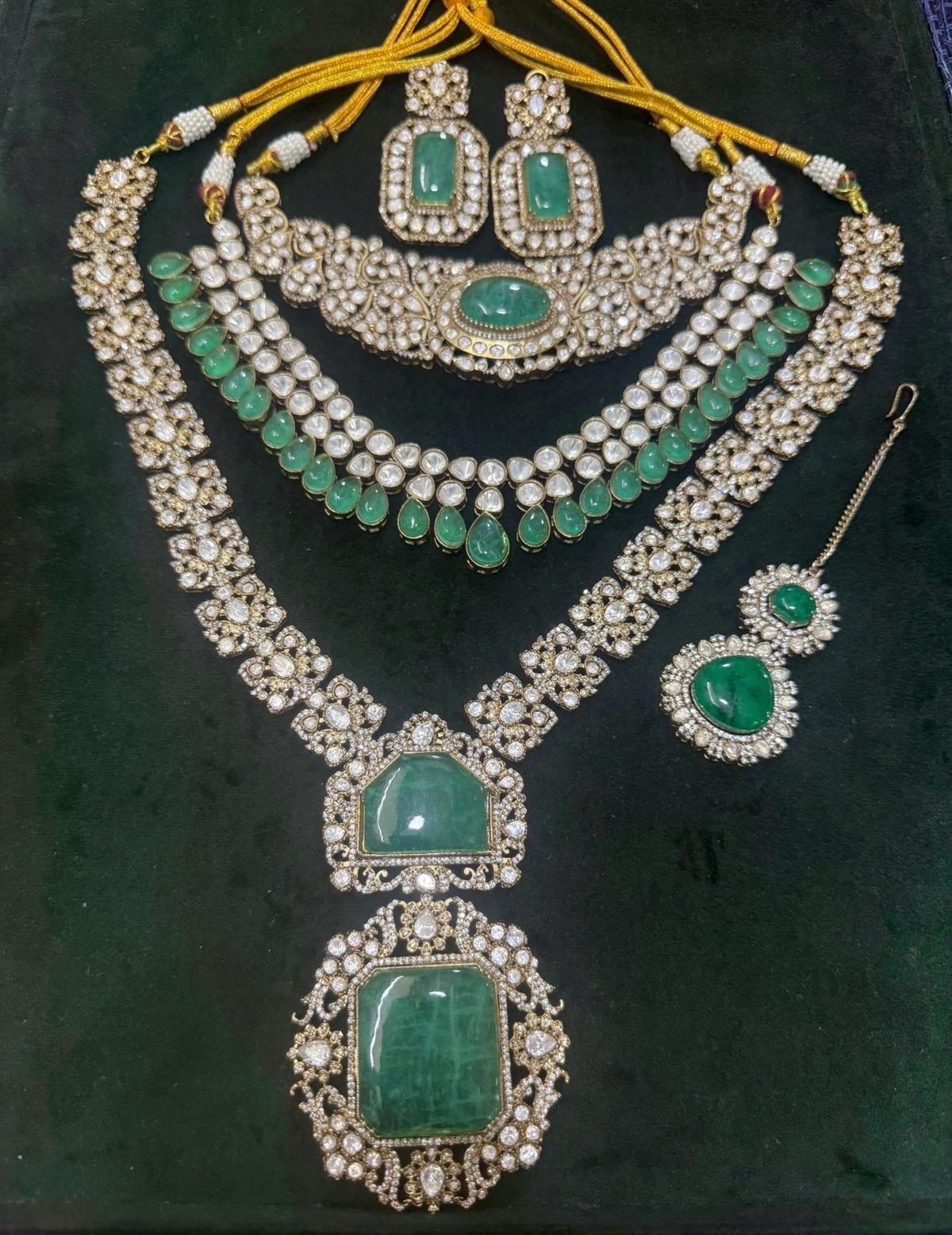 Grand bridal 3 layer Moissanite polki kundan necklace set with earrings and tikka/statement necklace/wedding jewelry/Indian Pakistani set